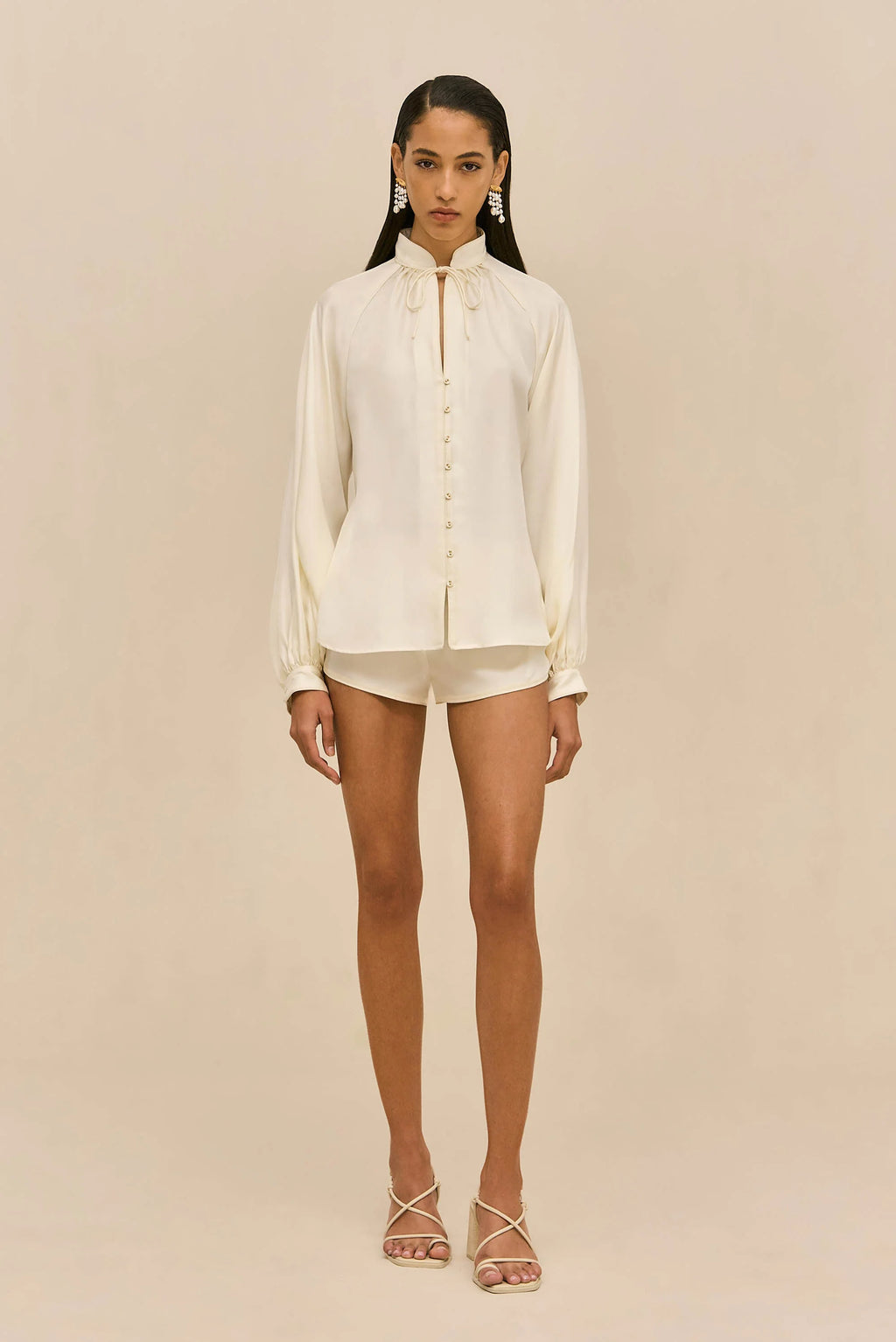 PEARL SHORT