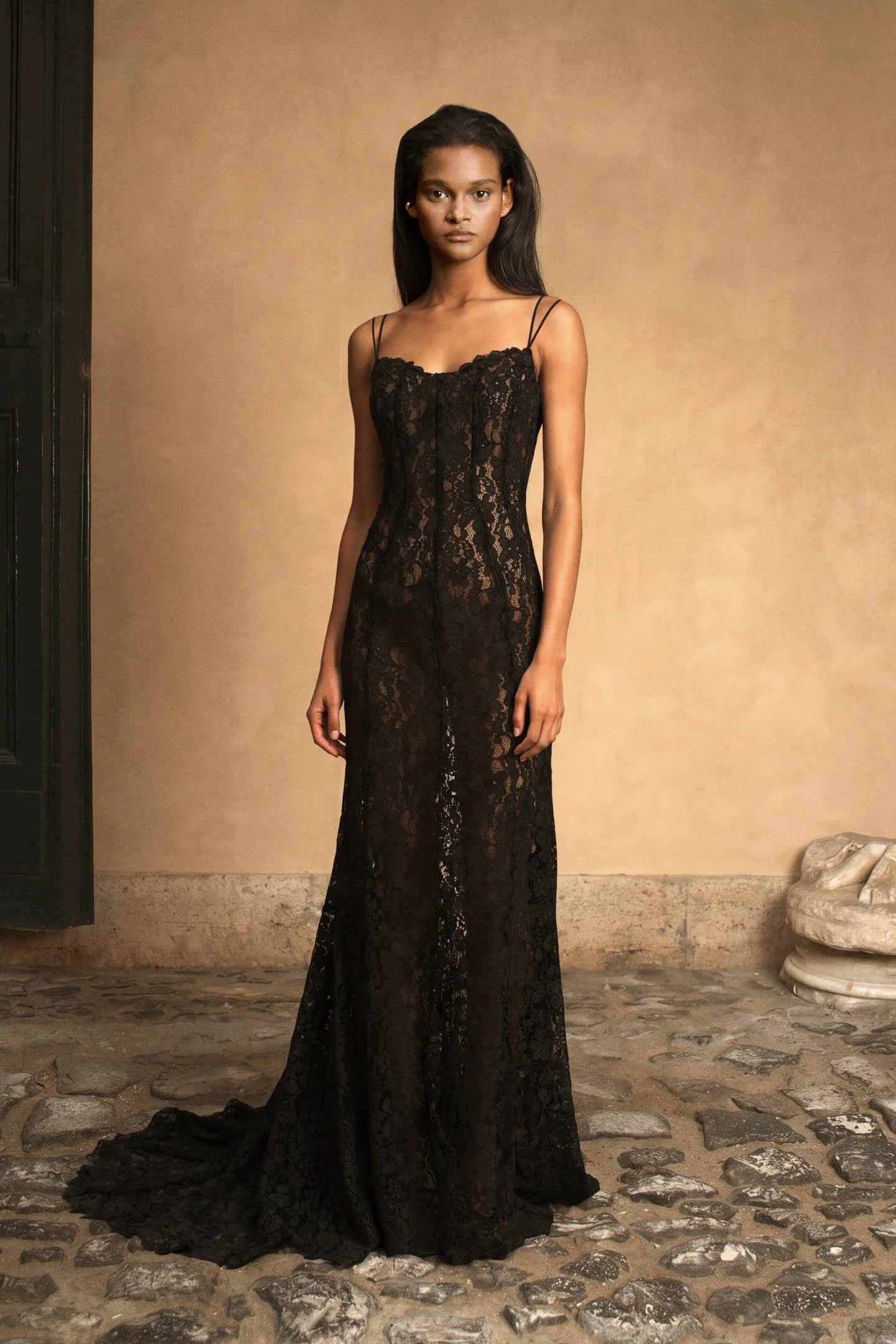 SAYLOR GOWN